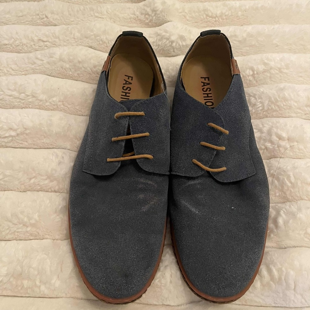 Brown and Blue Oxford Derby Shoes with Minimalist Design